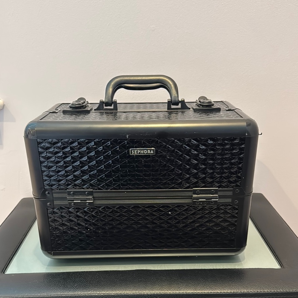 Sephora Diamond Pattern Black Train Makeup Caddy … - image 1